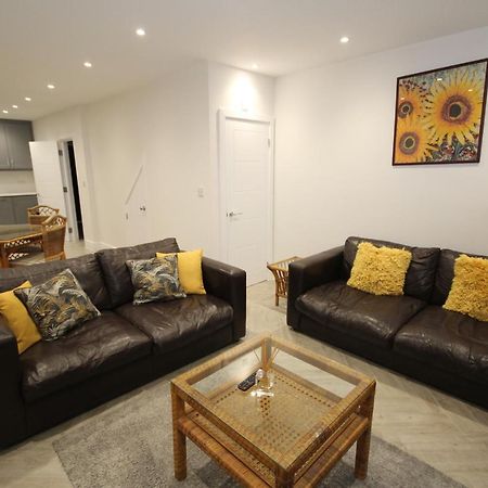 Apartamento Eversley'S Mews Londres Exterior foto